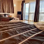 Hotel The American