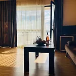 Hotel The American