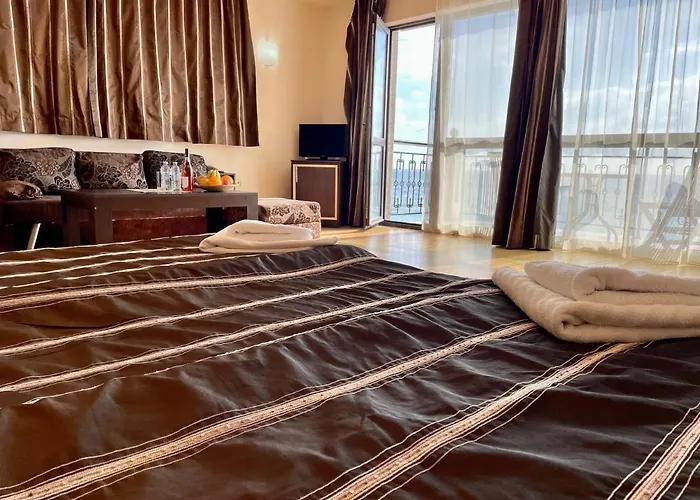 Hotel At The American's