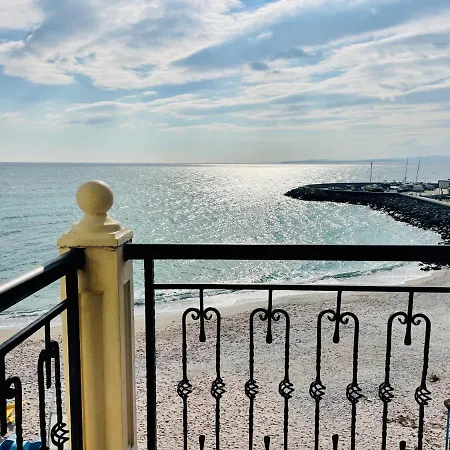 Hotel The American Pomorie