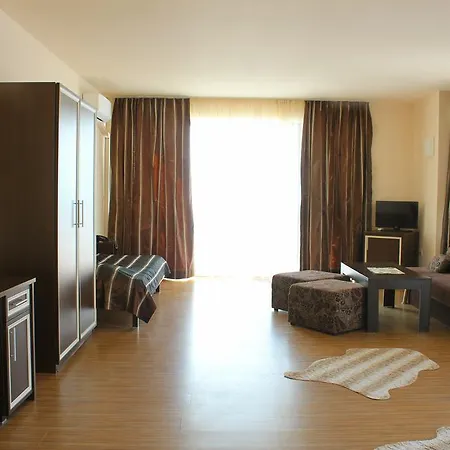Hotel The American 3*