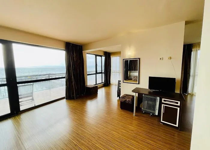 At The American's 3* Pomorie