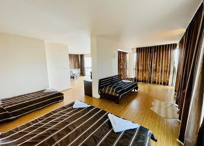 Hotel At The American's Pomorie