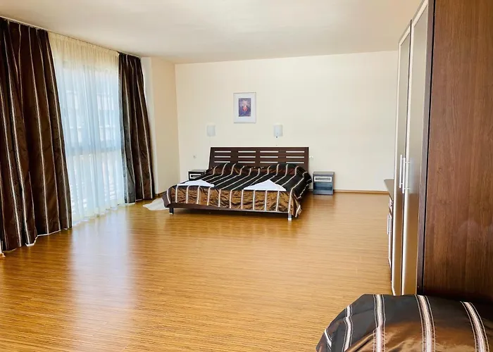 At The American's ポモリエ